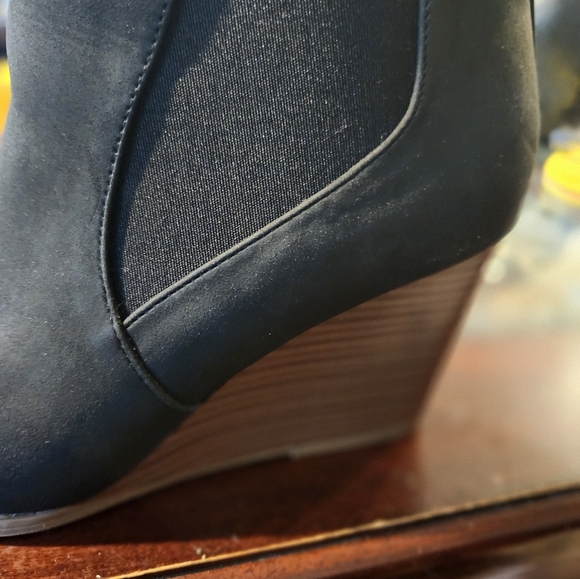 Black booties - Picture 4 of 4